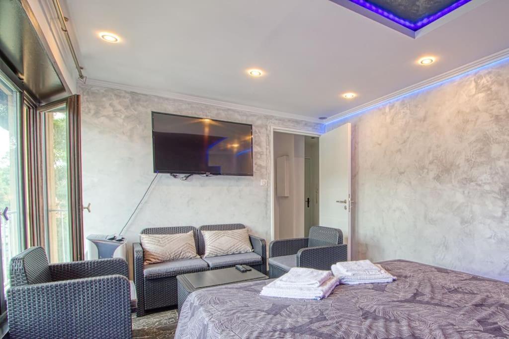 Appart Hotel Avec Sauna, Jacuzzi, 斯特拉斯堡 外观 照片